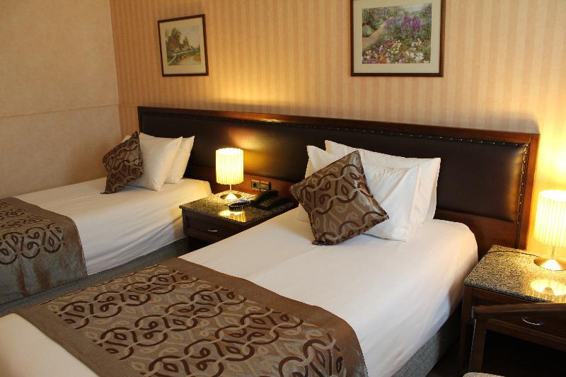 Adela Hotel Istanbul Exteriör bild