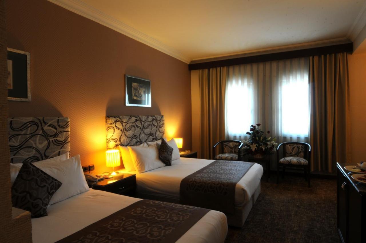 Adela Hotel Istanbul Exteriör bild